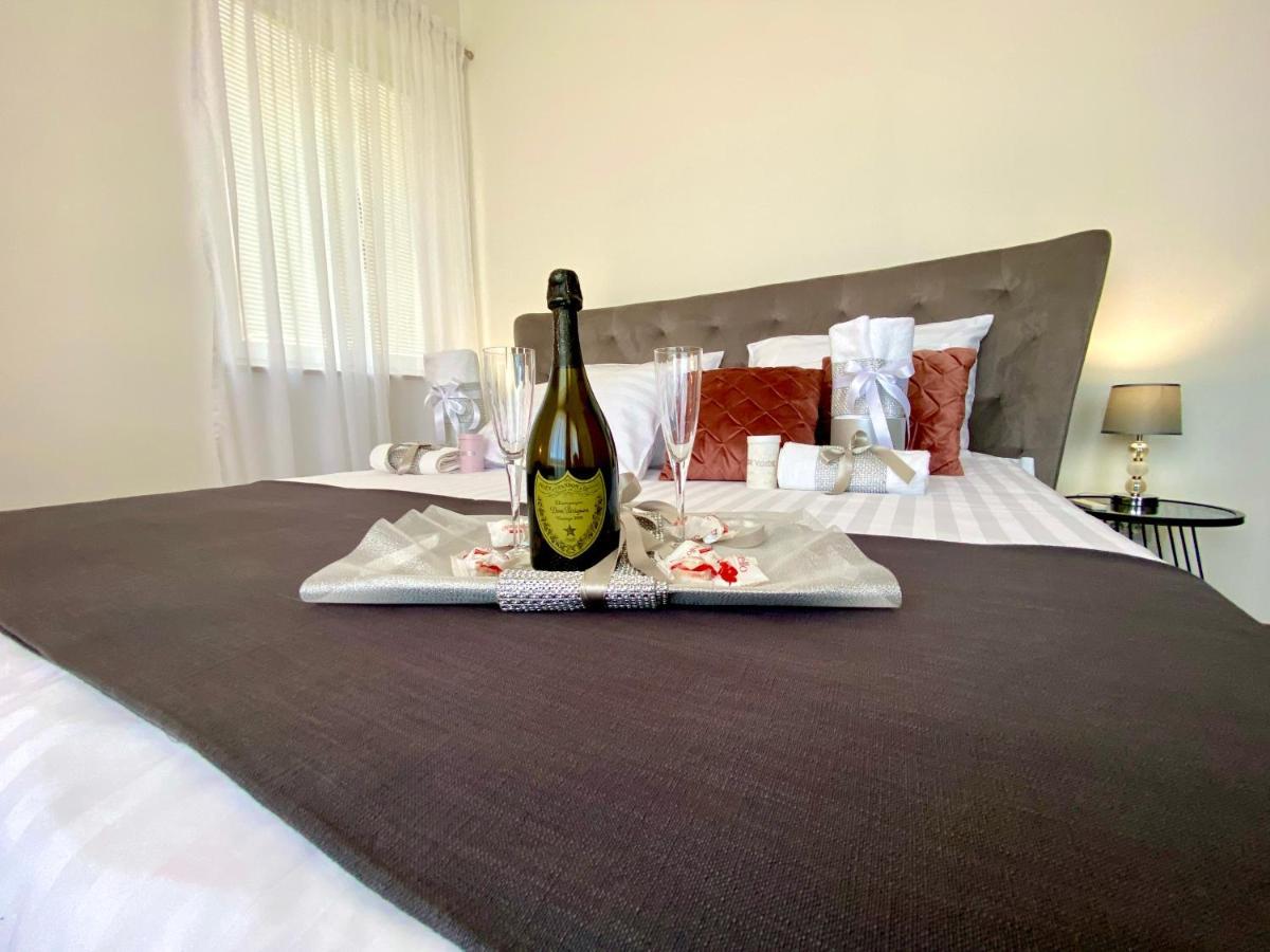 Apartman Sogni D'Oro Apartment Пула Екстериор снимка